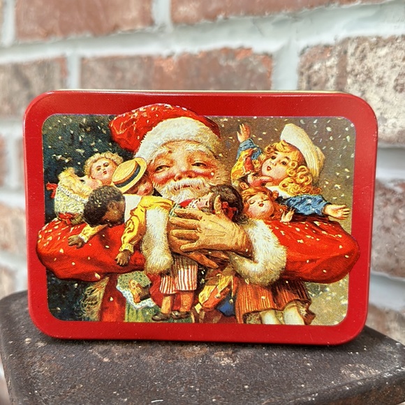 Vintage 1984 Santa Playing Cards In A Tin Box - Picture 6 of 13